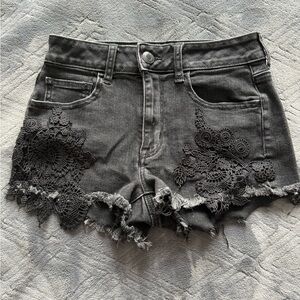 American Eagle High rise shortie shorts with lace accent size 4